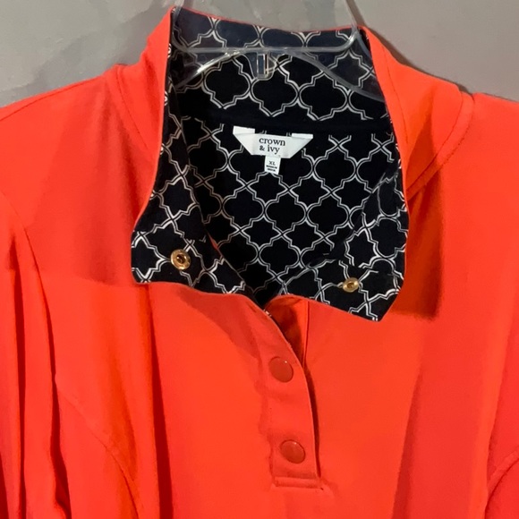 Crown & Ivy Top - Picture 8 of 8